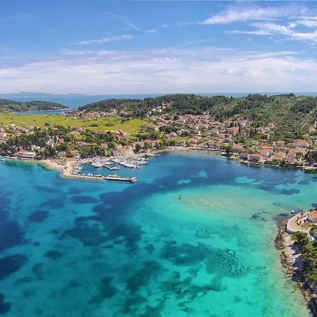 By The Sea Lumbarda, Korcula - 9295 *