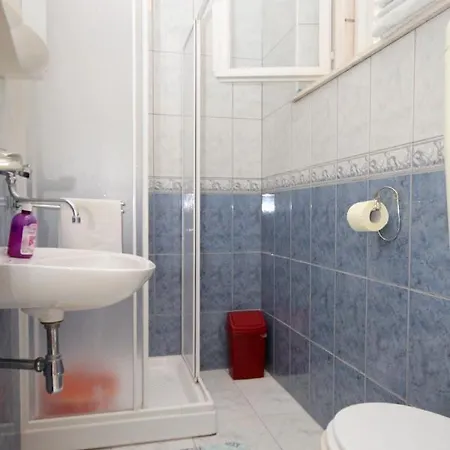 By The Sea Lumbarda, Korcula - 9295 *